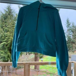 Bubblegum blue lululemon scuba quarter zip M/L